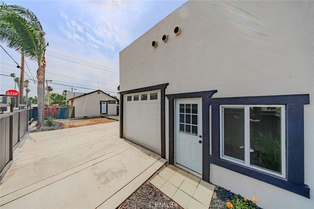 957 CENTER Street, Riverside, CA 92507