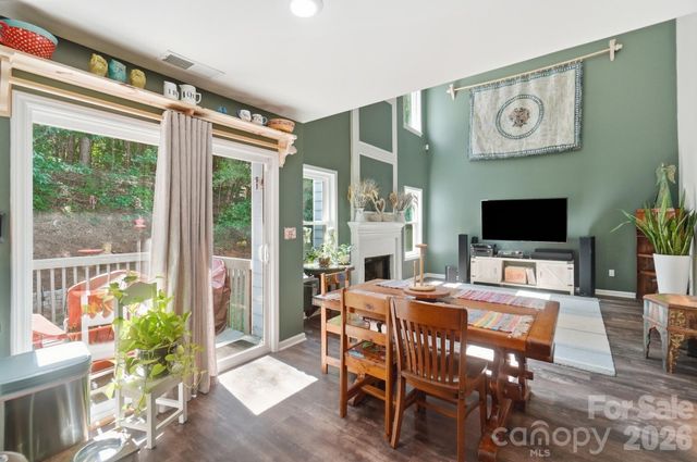 13901 Kings Carriage Lane, Charlotte, NC 28278