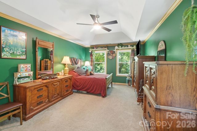 13901 Kings Carriage Lane, Charlotte, NC 28278