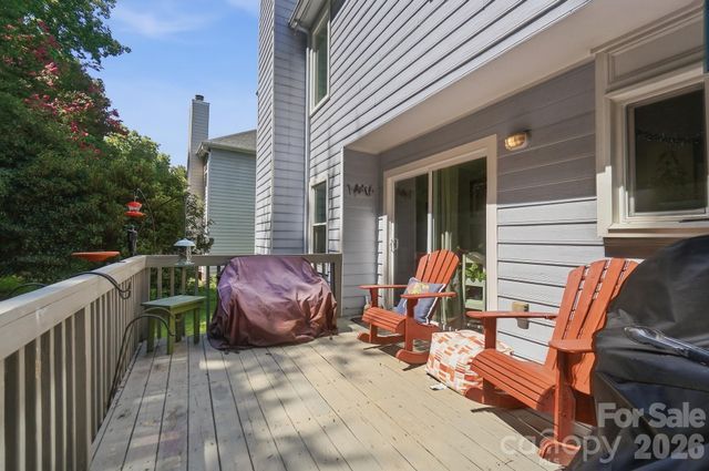 13901 Kings Carriage Lane, Charlotte, NC 28278