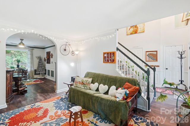 13901 Kings Carriage Lane, Charlotte, NC 28278