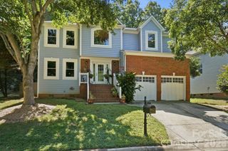 13901 Kings Carriage Lane, Charlotte, NC 28278