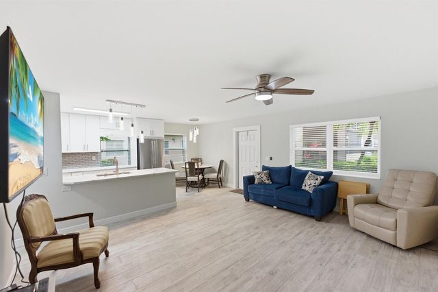 634 Normandy N, Delray Beach, FL 33484