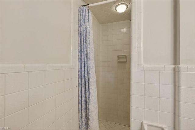 3100 Riveredge DR, Portsmouth, VA 23703