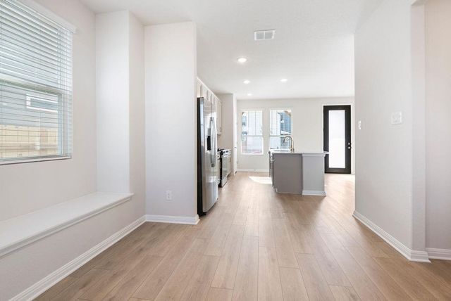 116 Barret DR, Liberty Hill, TX 78642