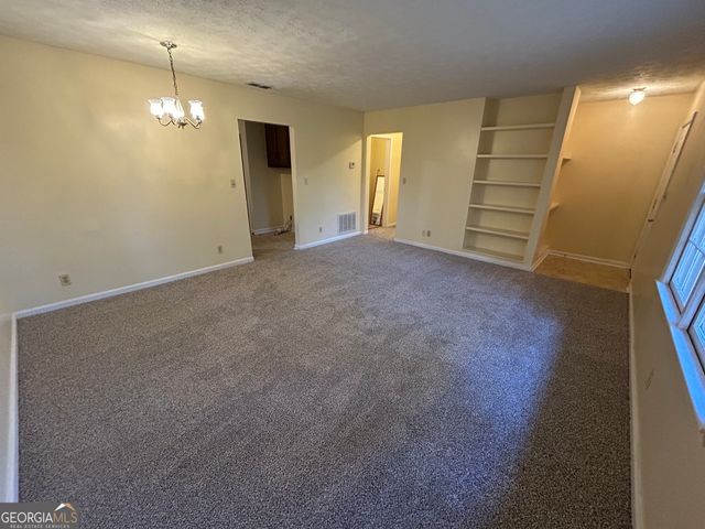 627 Epps Bridge Parkway, Athens, GA 30606