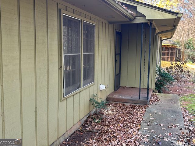 627 Epps Bridge Parkway, Athens, GA 30606