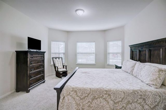 1303 Emerald Stone Drive, Rosharon, TX 77583