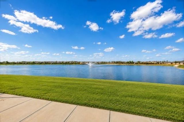 1303 Emerald Stone Drive, Rosharon, TX 77583