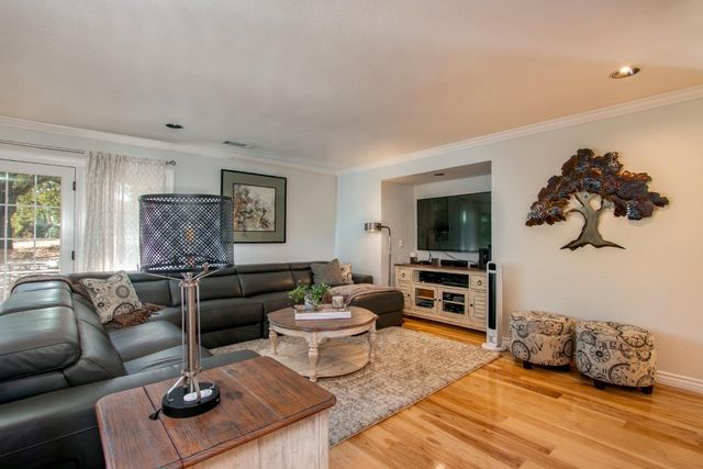 14975 Lago Dr, Rancho Murieta, CA 95683