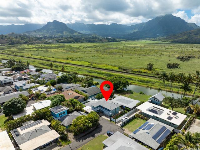 337 Kihapai Street C, Kailua, HI 96734