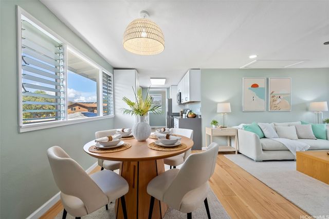 337 Kihapai Street C, Kailua, HI 96734