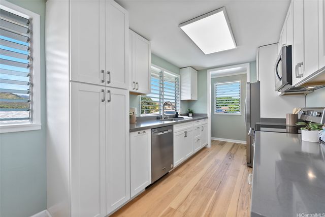 337 Kihapai Street C, Kailua, HI 96734