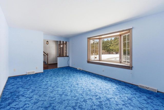 3642 COUNTY ROAD I, Saukville, WI 53080