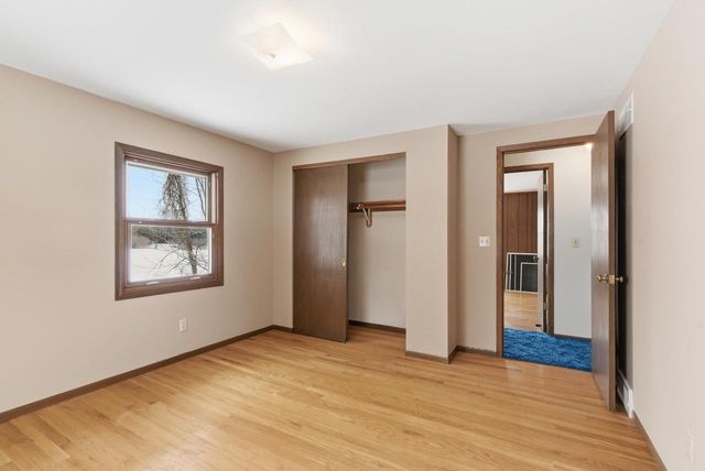 3642 COUNTY ROAD I, Saukville, WI 53080