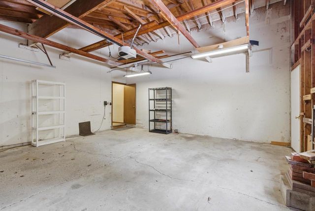 3642 COUNTY ROAD I, Saukville, WI 53080