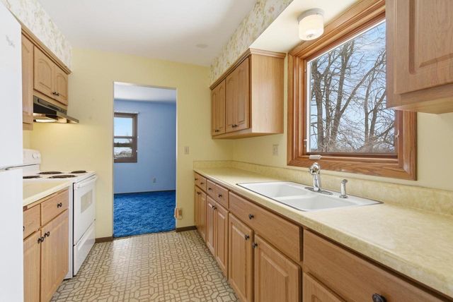 3642 COUNTY ROAD I, Saukville, WI 53080