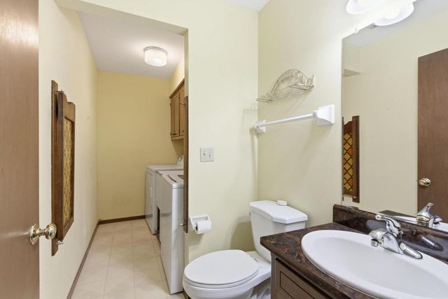 3642 COUNTY ROAD I, Saukville, WI 53080