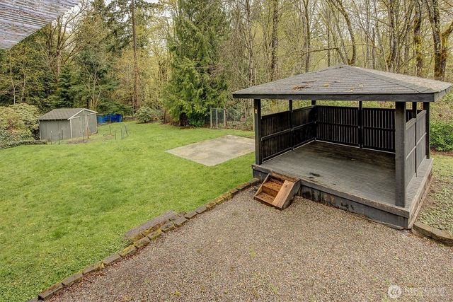 10624 171st Avenue NE, Redmond, WA 98052