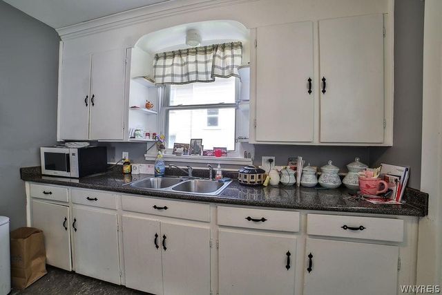 42 Beverly Avenue, Lockport City, NY 14094