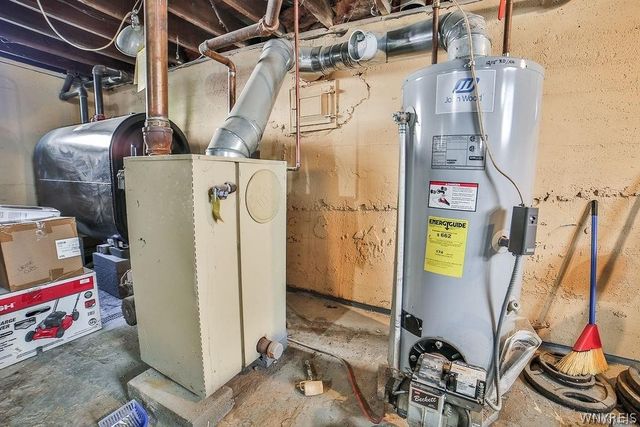 42 Beverly Avenue, Lockport City, NY 14094