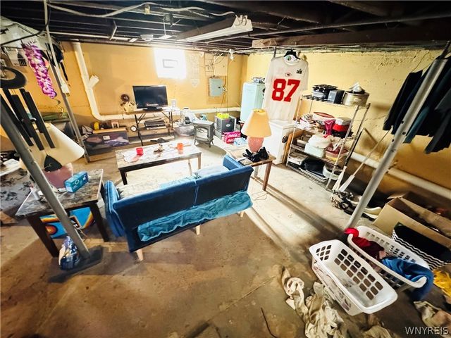 42 Beverly Avenue, Lockport City, NY 14094