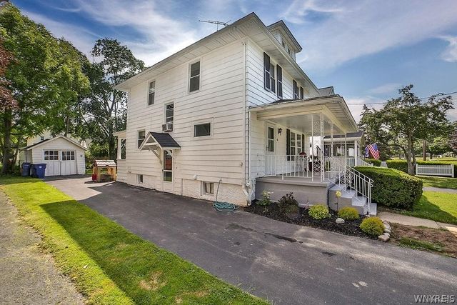 42 Beverly Avenue, Lockport City, NY 14094