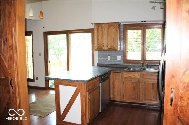 263 S Jefferson Street, Brownsburg, IN 46112