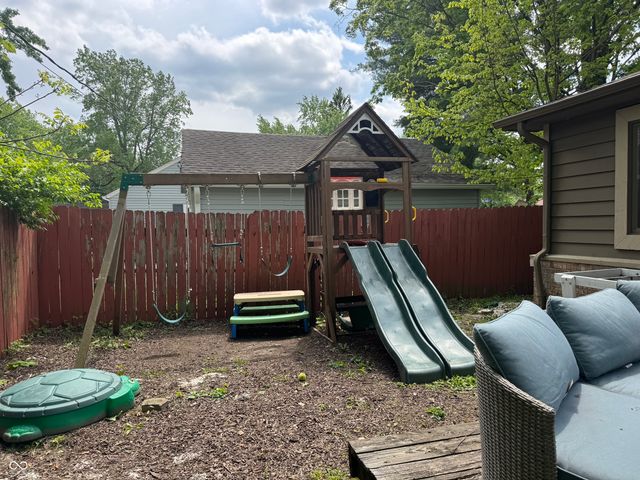 263 S Jefferson Street, Brownsburg, IN 46112