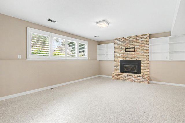 5616 Highwood Drive, Edina, MN 55436