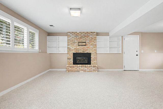 5616 Highwood Drive, Edina, MN 55436