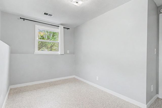 5616 Highwood Drive, Edina, MN 55436