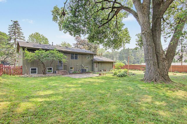 5616 Highwood Drive, Edina, MN 55436