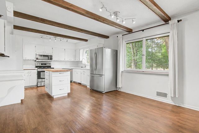 5616 Highwood Drive, Edina, MN 55436