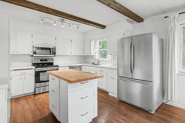 5616 Highwood Drive, Edina, MN 55436