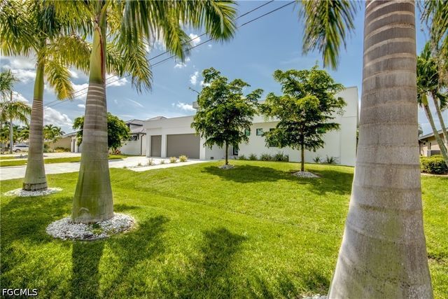 2622 SW 46th TER, Cape Coral, FL 33914