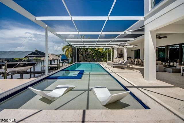 2622 SW 46th TER, Cape Coral, FL 33914