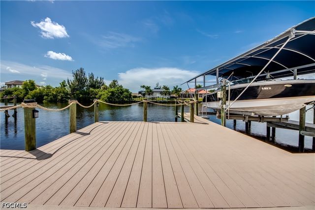 2622 SW 46th TER, Cape Coral, FL 33914