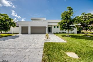 2622 SW 46th TER, Cape Coral, FL 33914