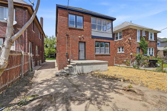 3031 Glendale Street, Detroit, MI 48238