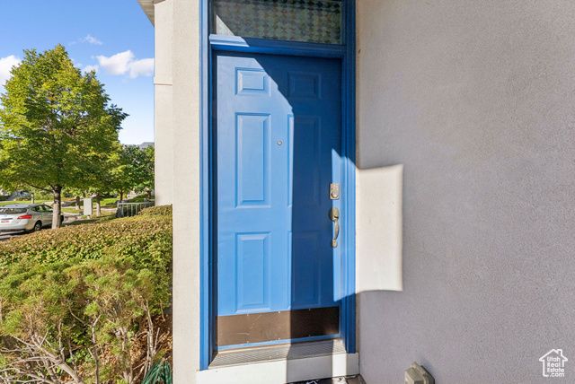 4518 W CAVE RUN LN, South Jordan, UT 84095