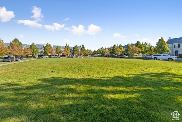 4518 W CAVE RUN LN, South Jordan, UT 84095