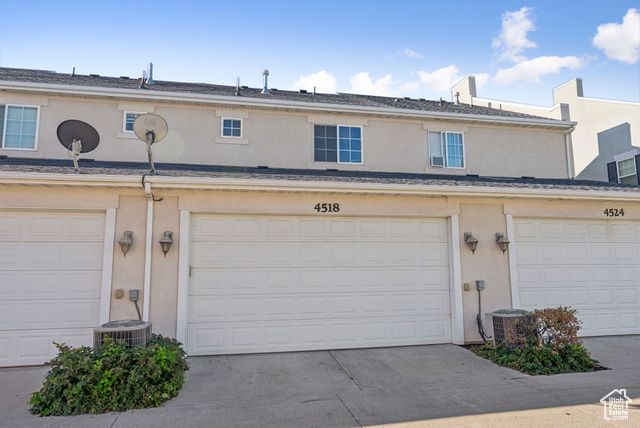 4518 W CAVE RUN LN, South Jordan, UT 84095