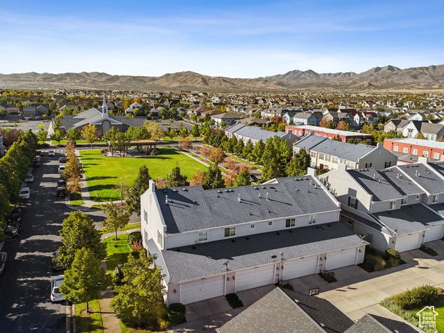 4518 W CAVE RUN LN, South Jordan, UT 84095