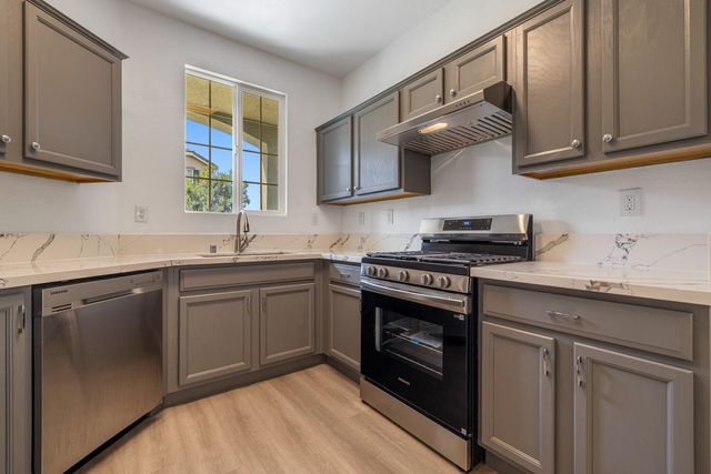 1820 Caleb Cir, Stockton, CA 95210