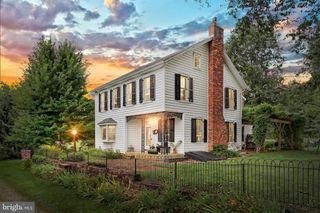 75 CEMETERY RD, Manchester, PA 17345