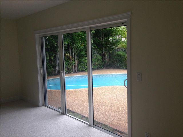 1318 SE 12th Way, Fort Lauderdale, FL 33316