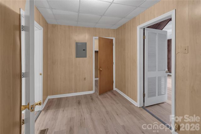 215 King Street S, Gastonia, NC 28086