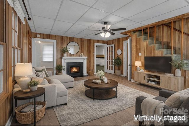 215 King Street S, Gastonia, NC 28086