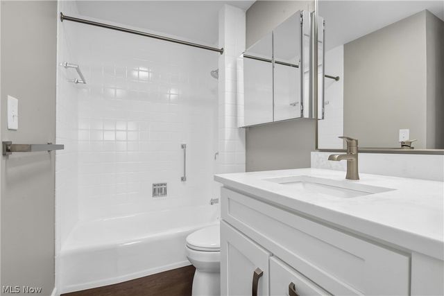 12700 Lake Avenue 2001, Lakewood, OH 44107